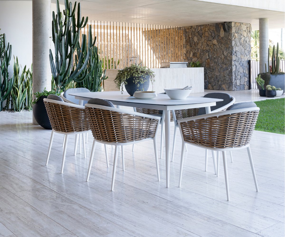 6 Seater Dining Settings