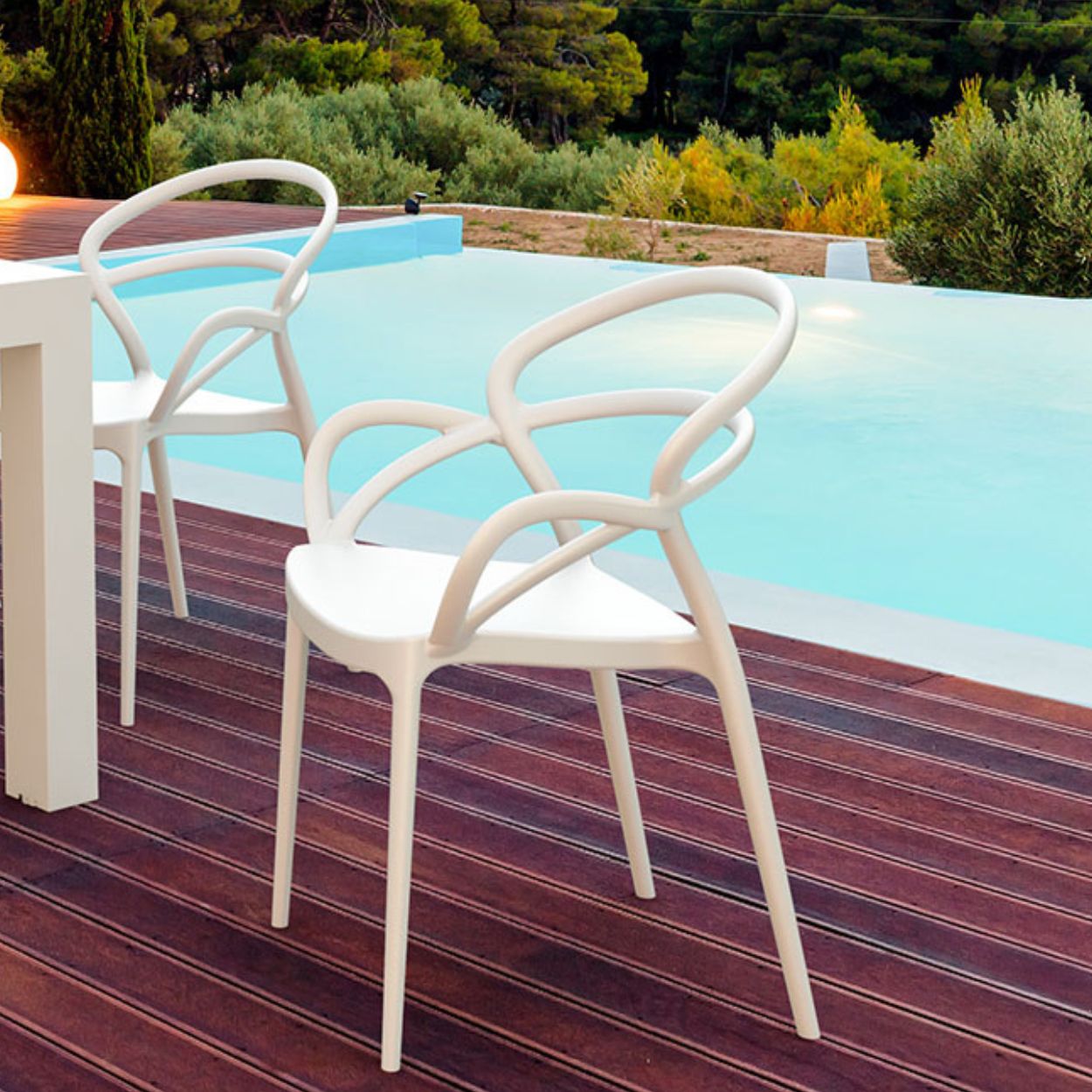 Ostuni Resin Chair