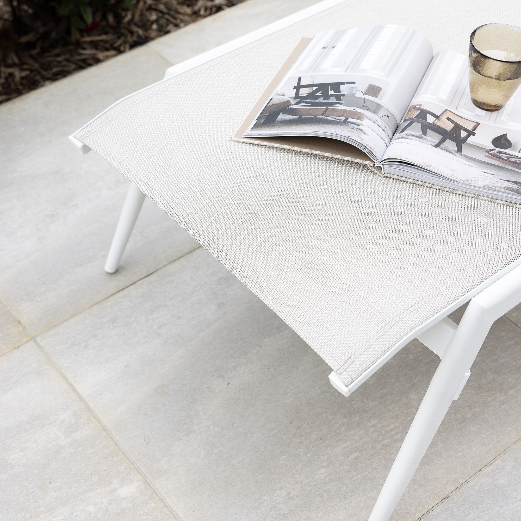 AYANA SUNLOUNGE WHITE