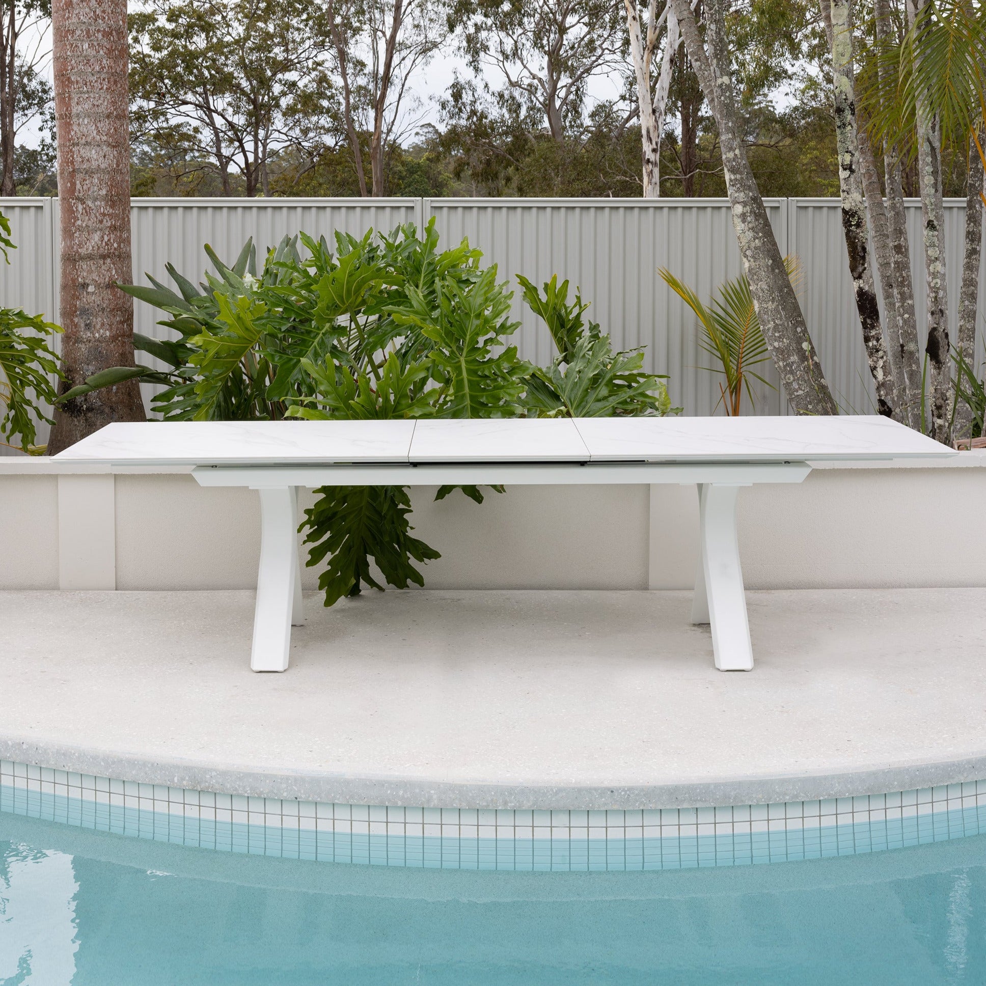 Carson Extension & Luca Dinning Setting - 11pce White