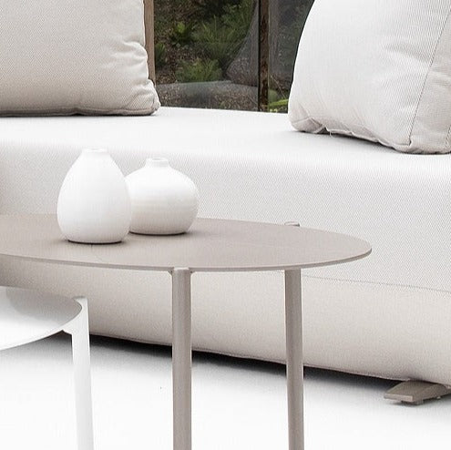 COBBLESTONE COFFEE TABLE 76X63