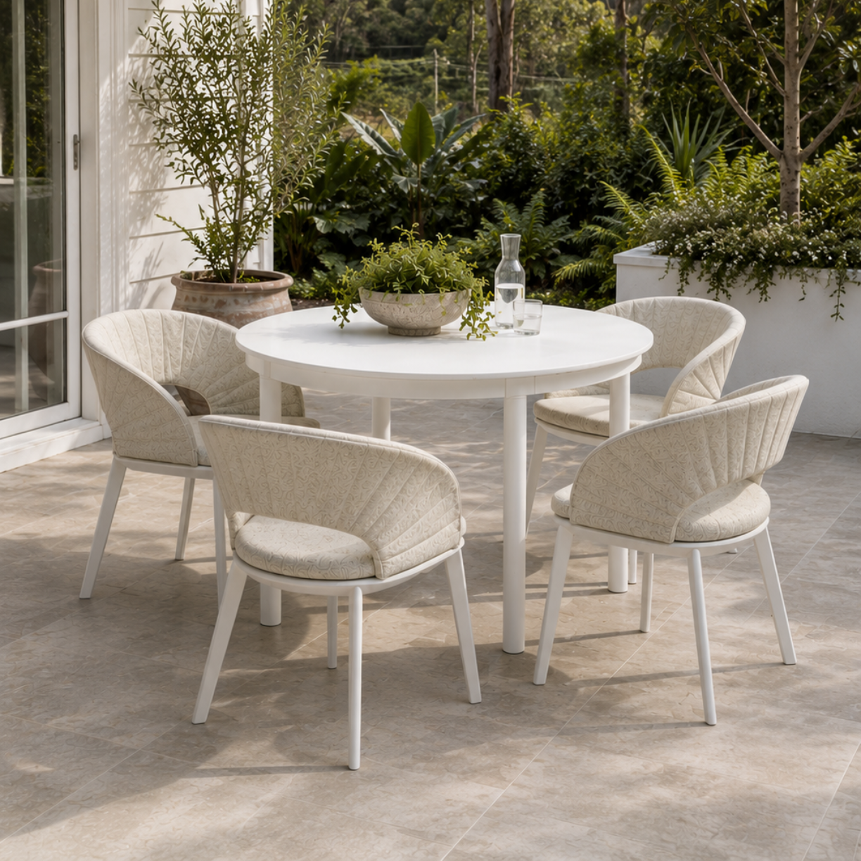 GLOBE EXT & OLIVER DINING SETTING 5 PCE