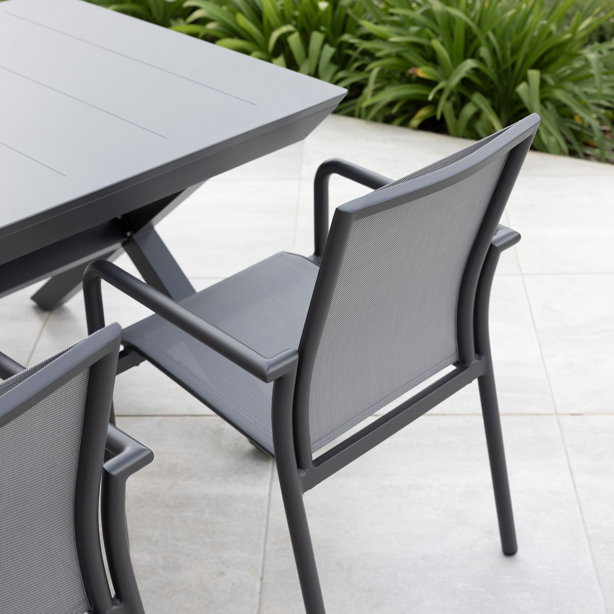 Globe Extension & Aroha Dining Setting - 5 pce Charcoal