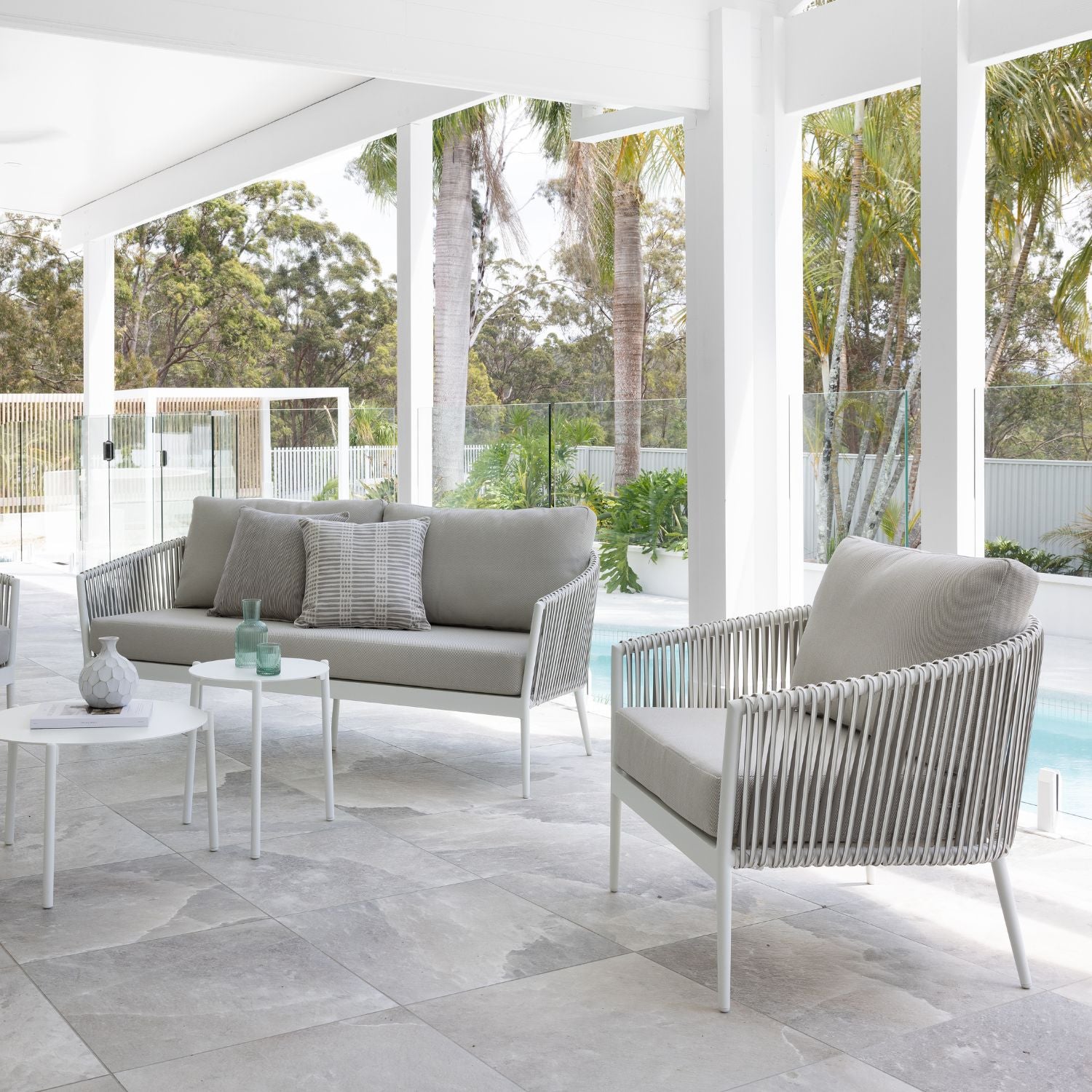 Artemis Peapod Lounge Setting - 5 Pce