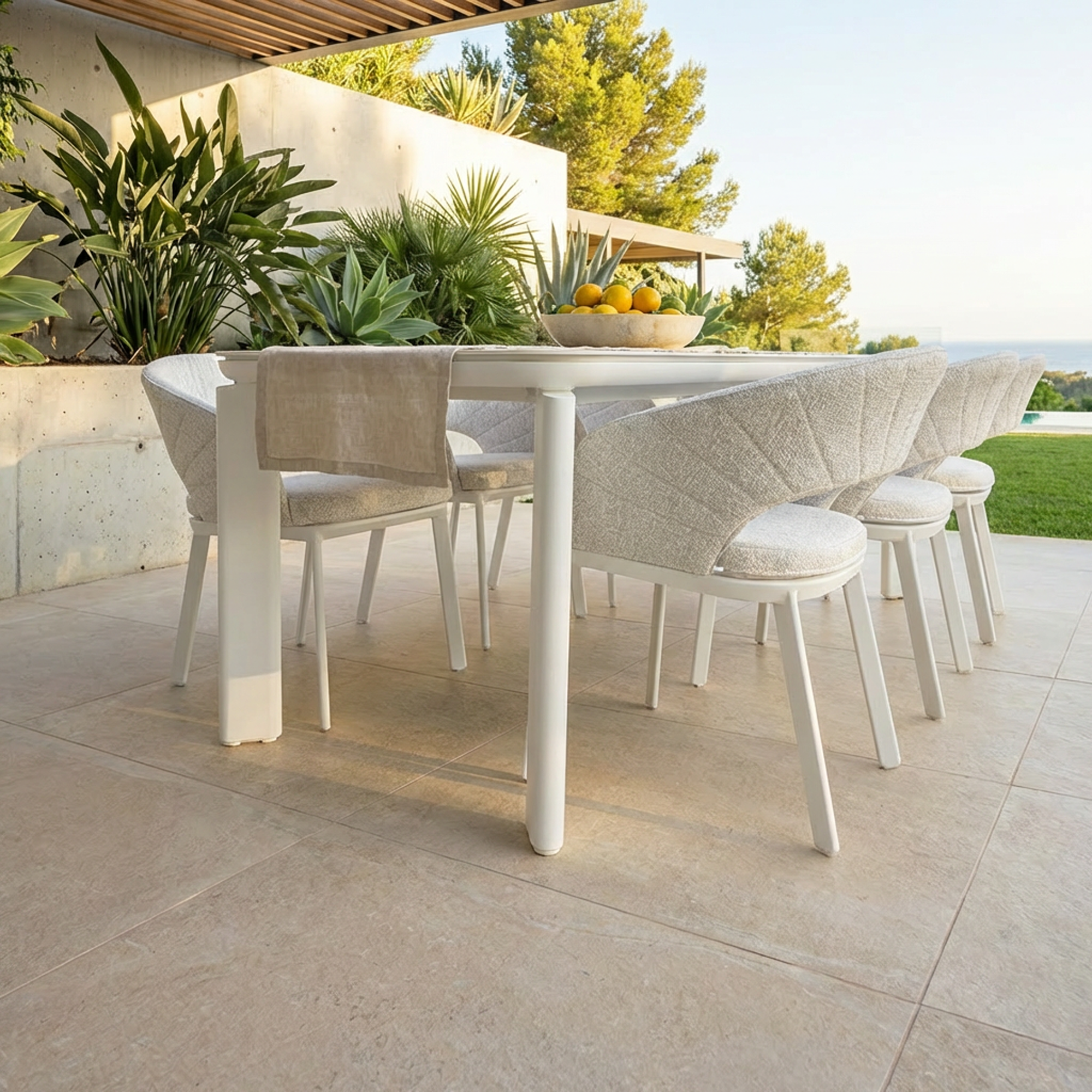 Oliver Boucle Dining Chair