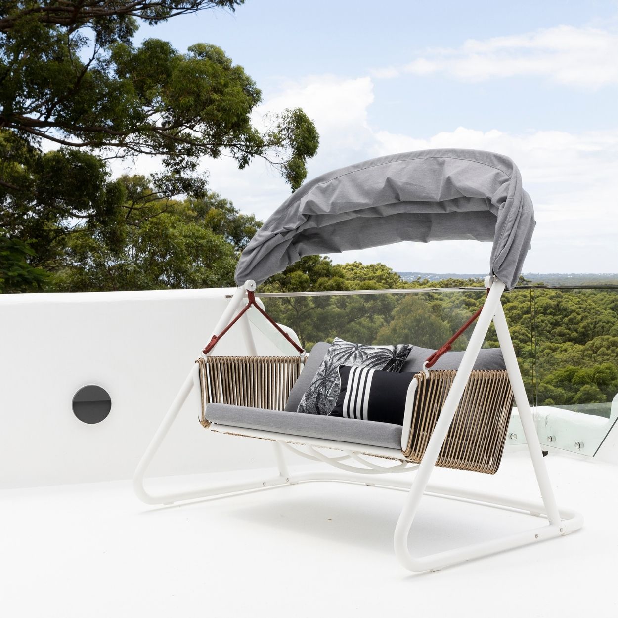 Artemis Swing - White/Natural