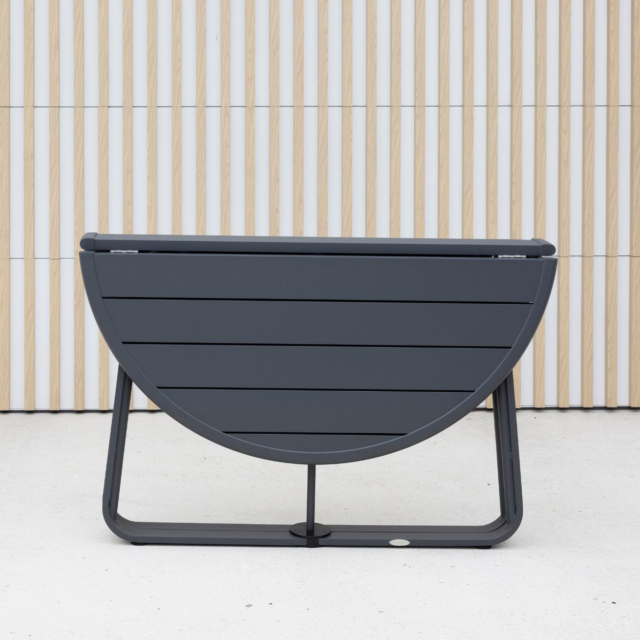 Palma Round Folding Table