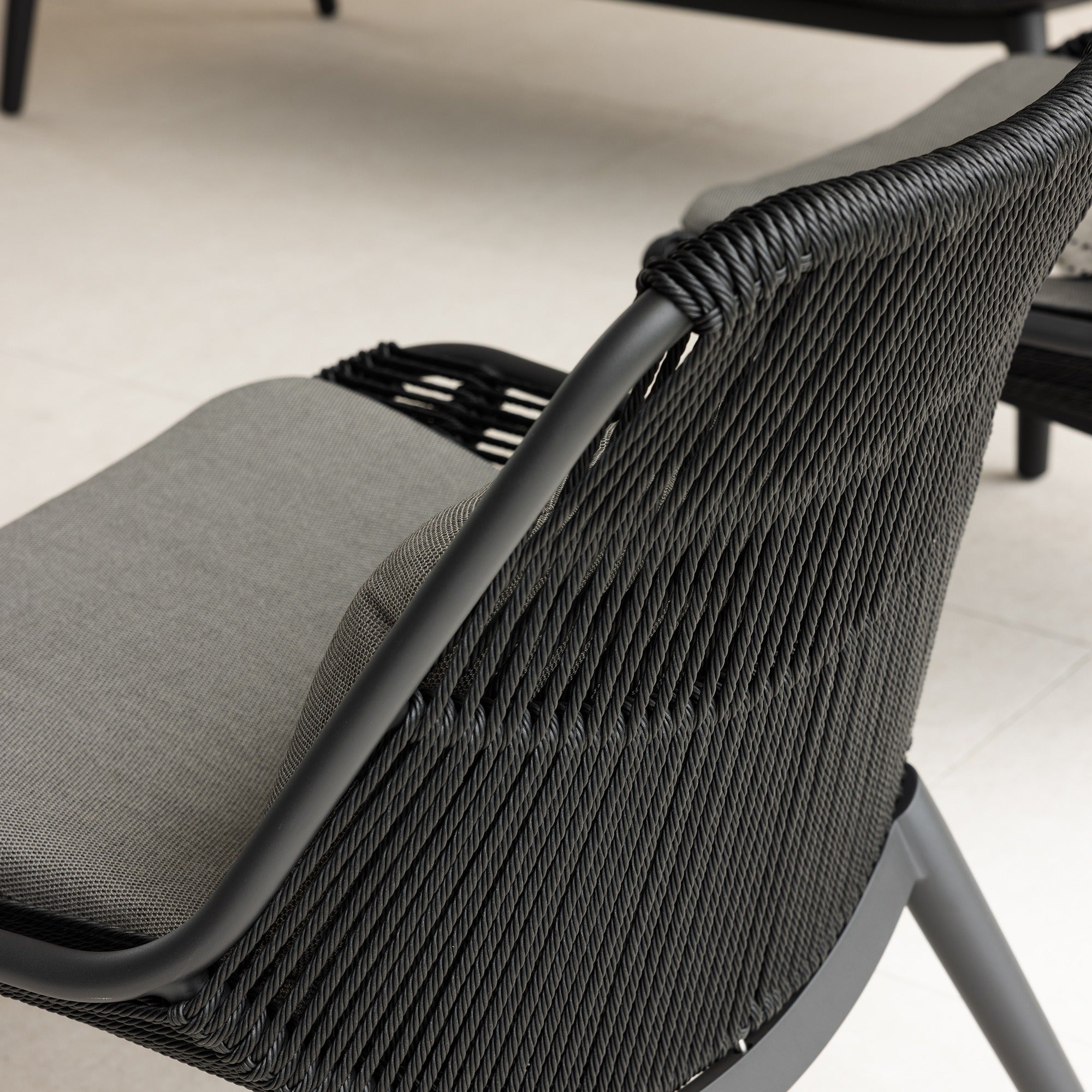 ARONA LOUNGE SETTING 4 PCE - CHARCOAL/BLK