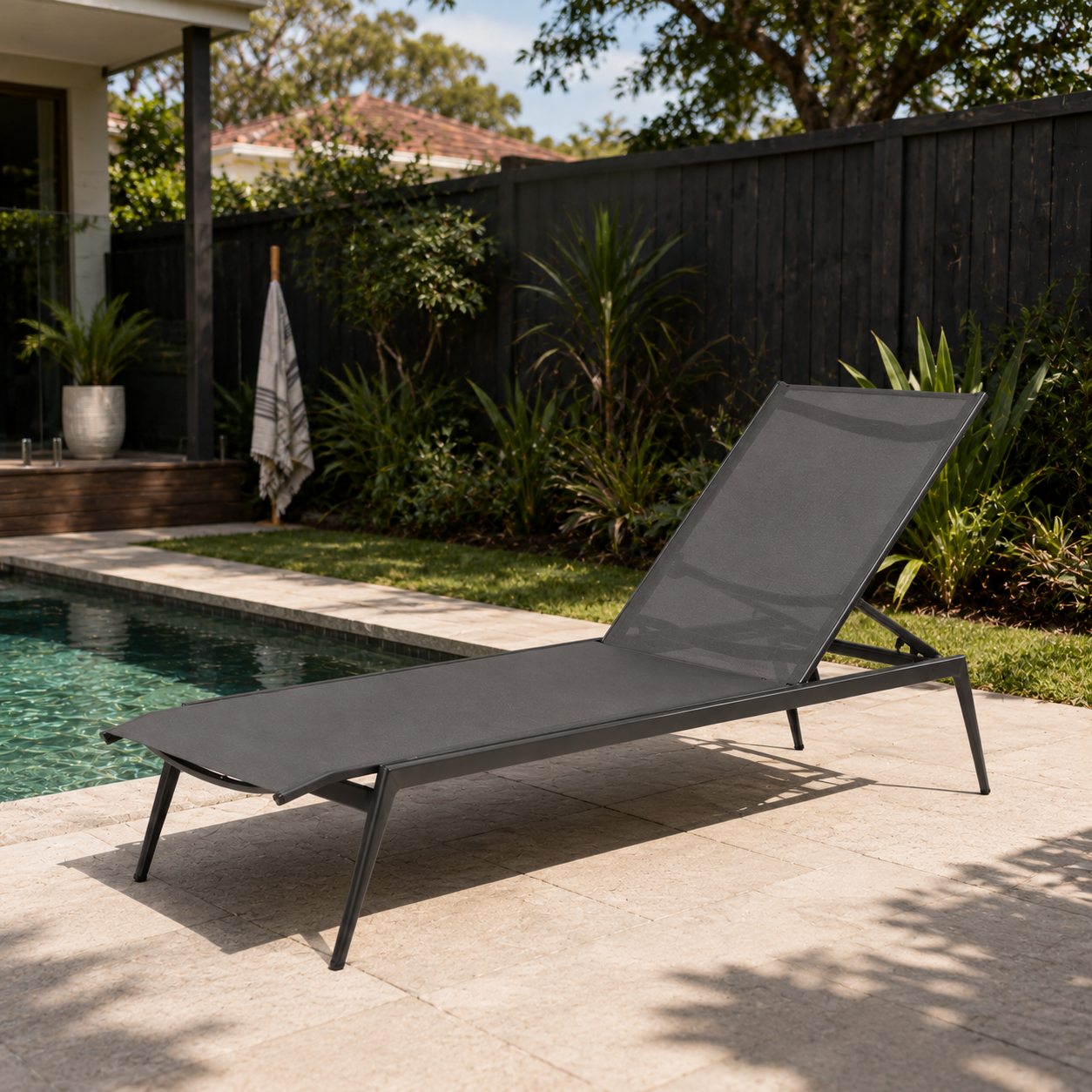 Ayana Sunlounge - Charcoal