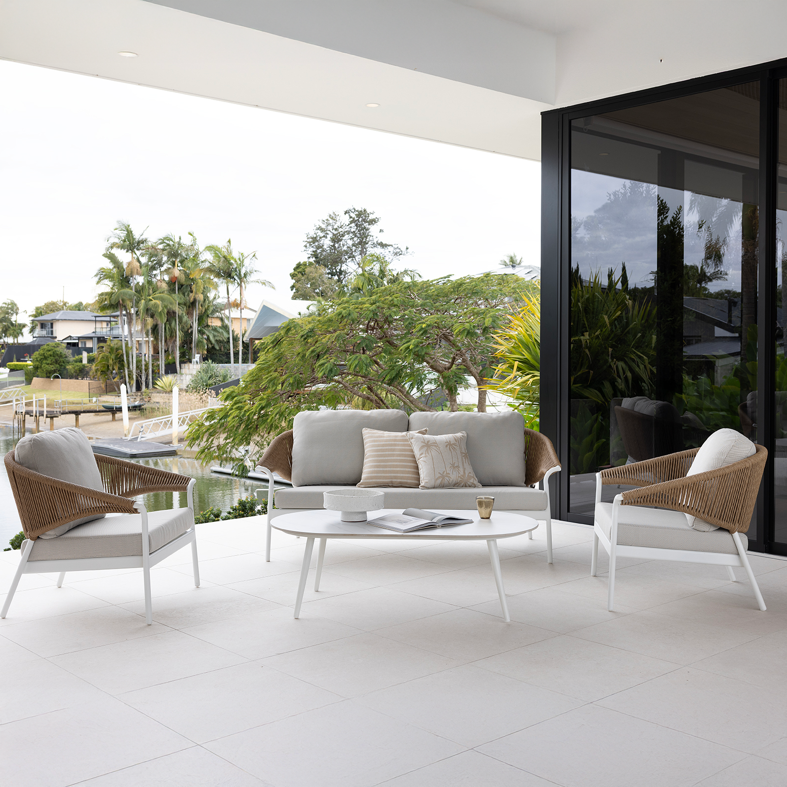Celia Lounge Setting - 4 pce White | Natural