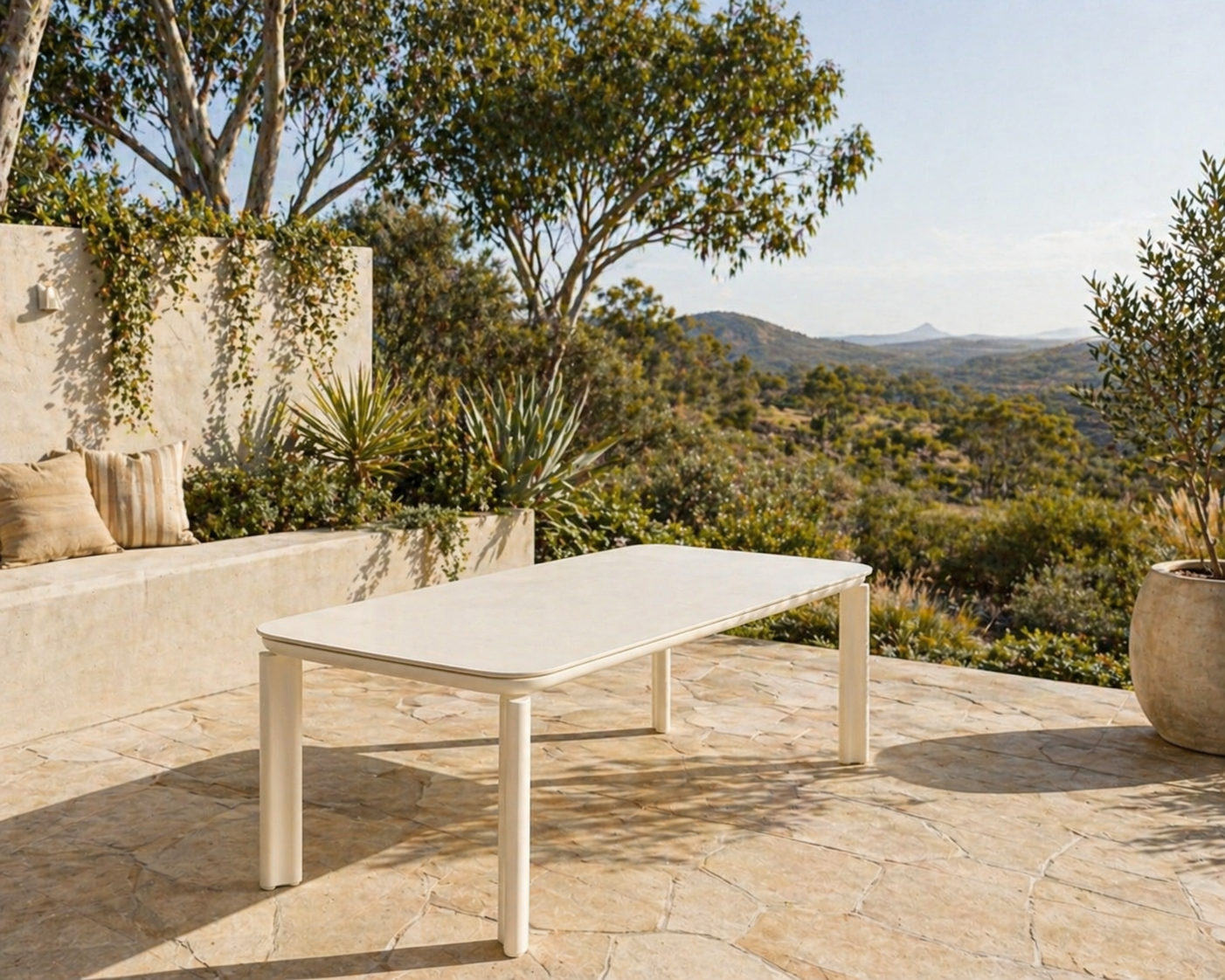 Oliver Table - White | Ivory | Baroque