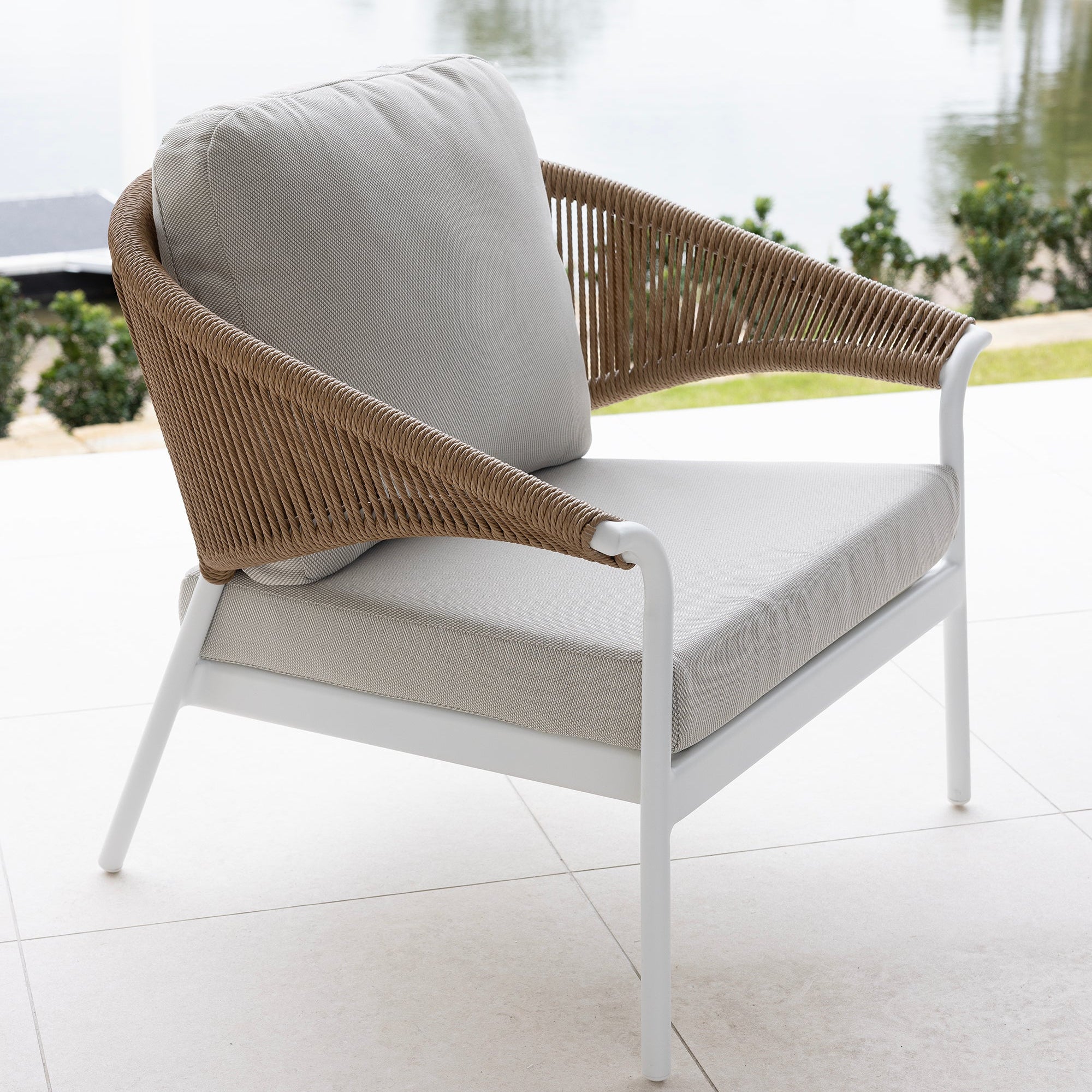 Celia Lounge Setting - 4 pce White | Natural