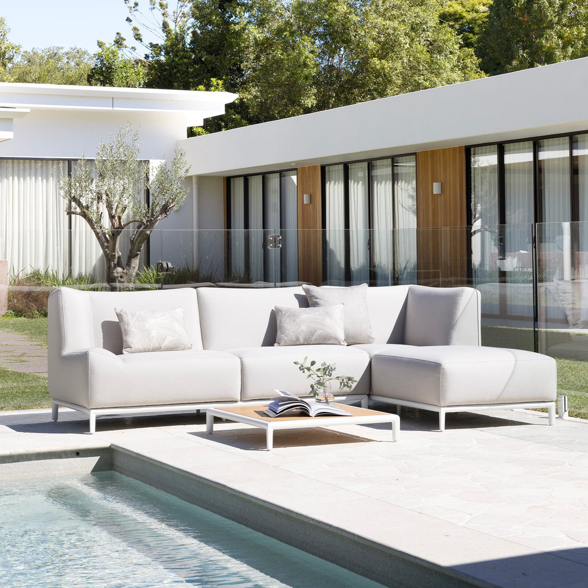 Save Big on Premium Outdoor Furniture – Eden Living Sale