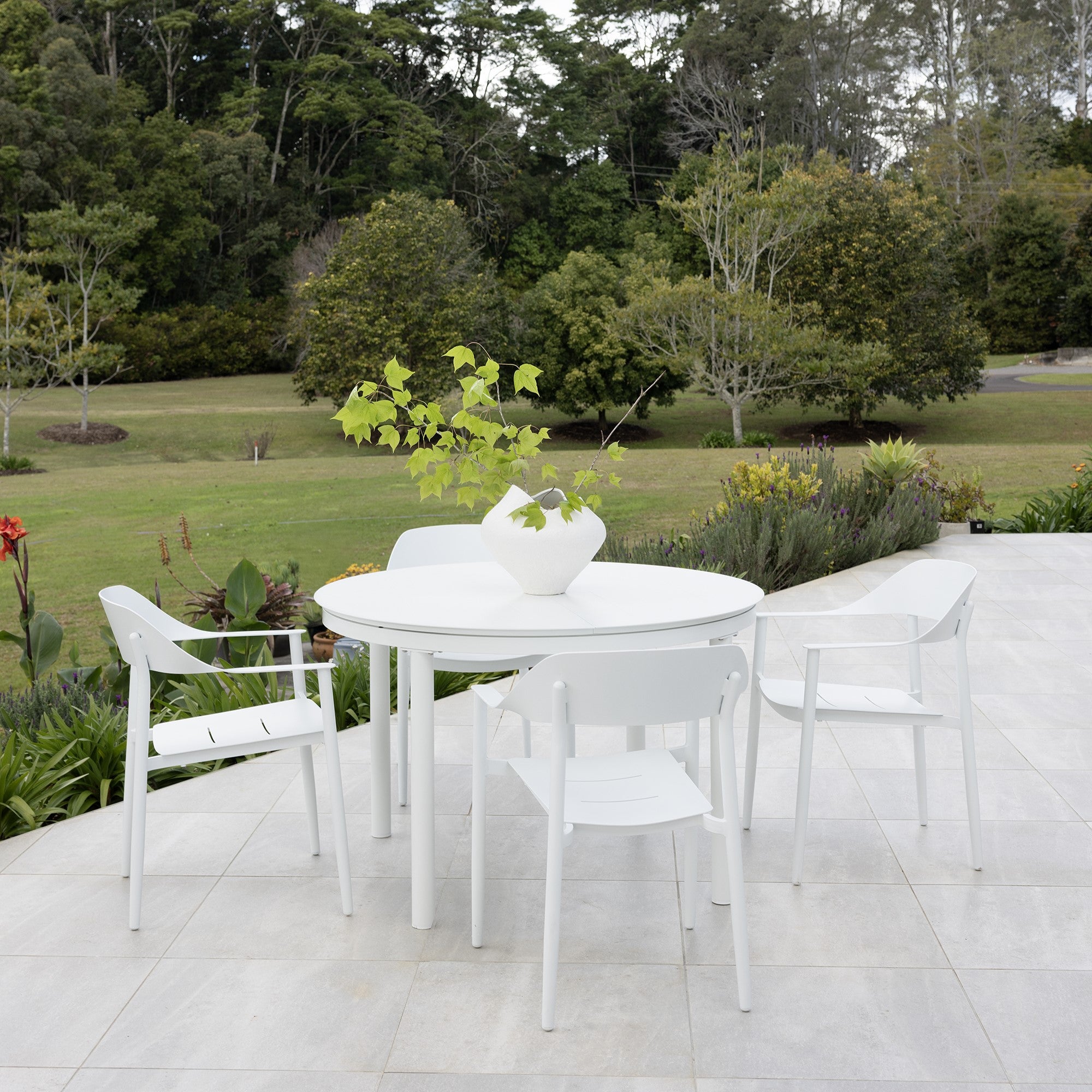 Globe Extension & Tala Dining Setting - 5 pce White