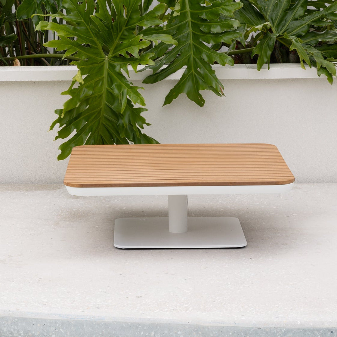 NEW WAVE COFFEE TABLES WHITE - SET OF TWO