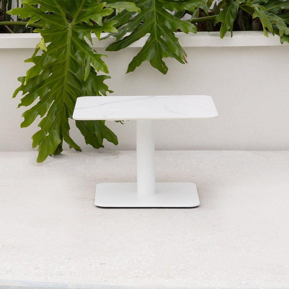NEW WAVE COFFEE TABLES WHITE - SET OF TWO
