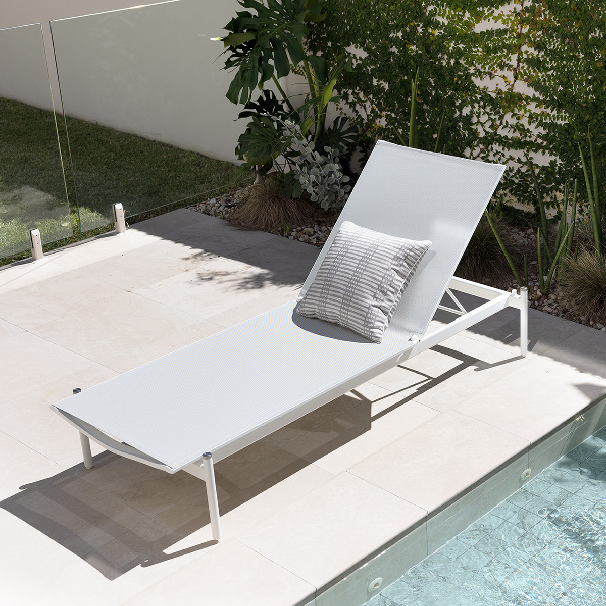 Sunlounger White Sand レコード Armind Sunlounger – White Sand