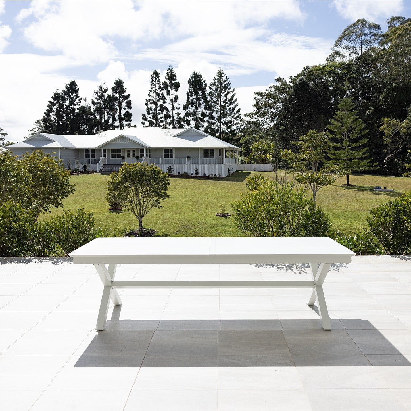 TROPEA EXTENSION & LUCA DINING LARGE - 11 PCE WHITE