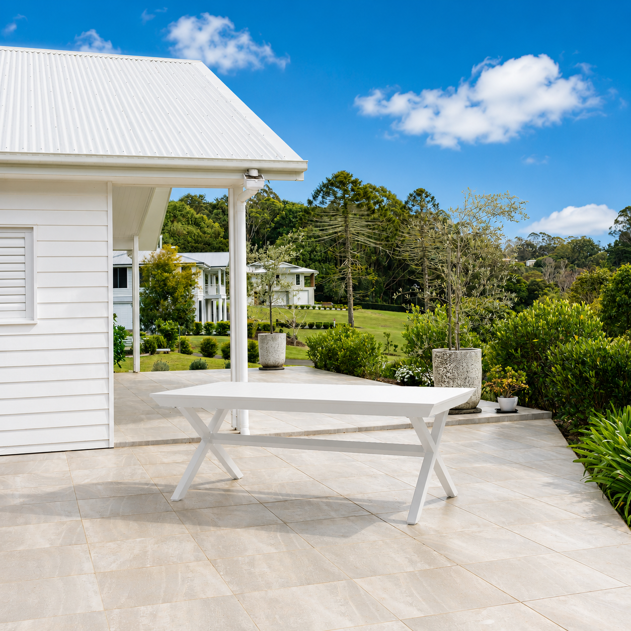 Tropea Medium Extension Table - White