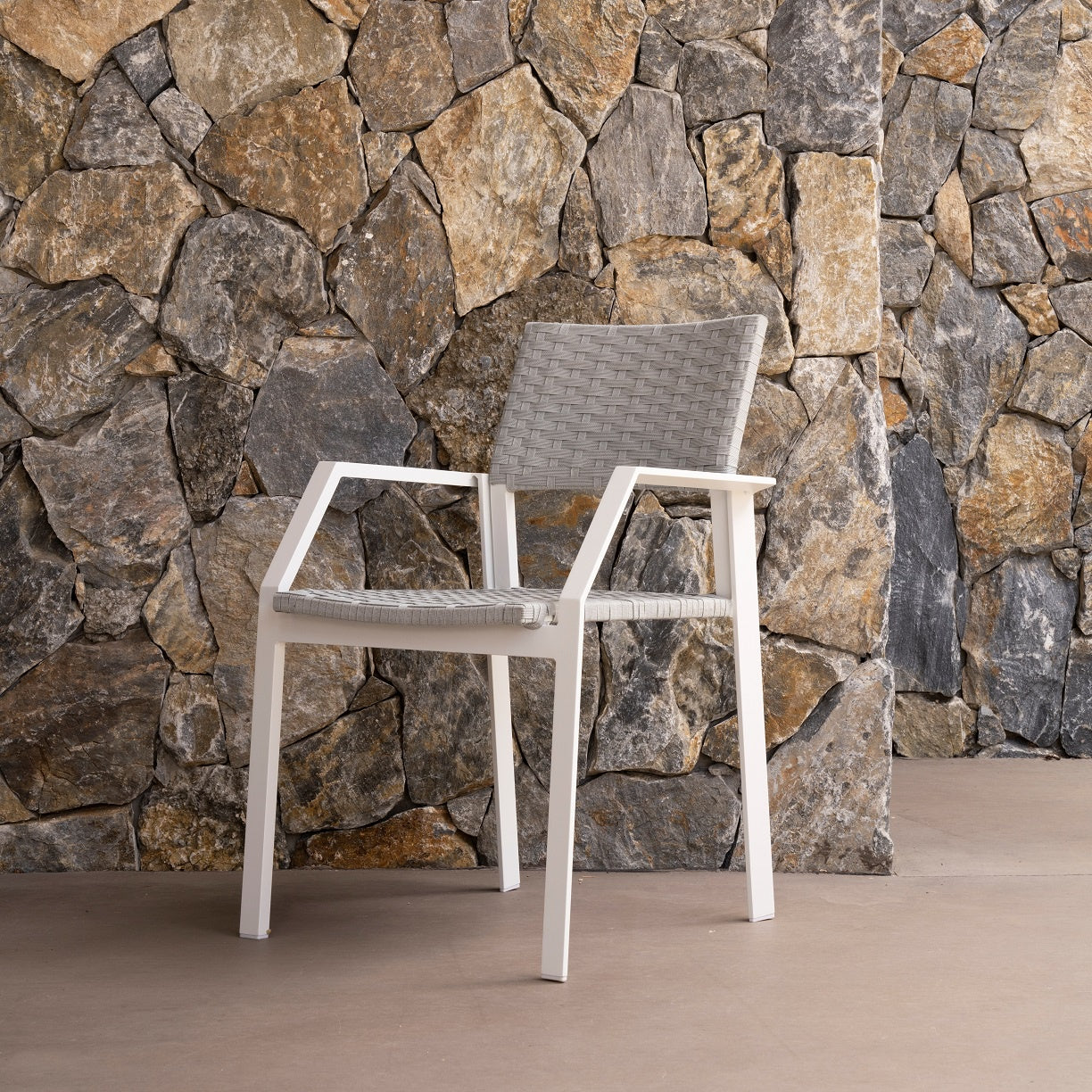 BREEZE DINING CHAIR