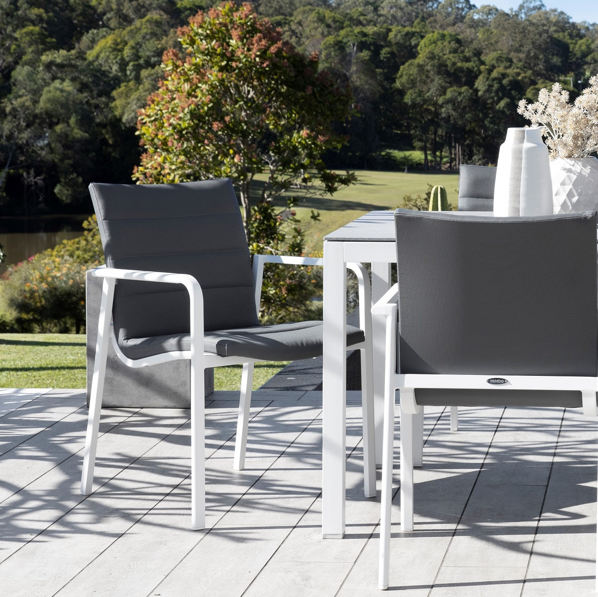 Cassis Outdoor Dining Chair