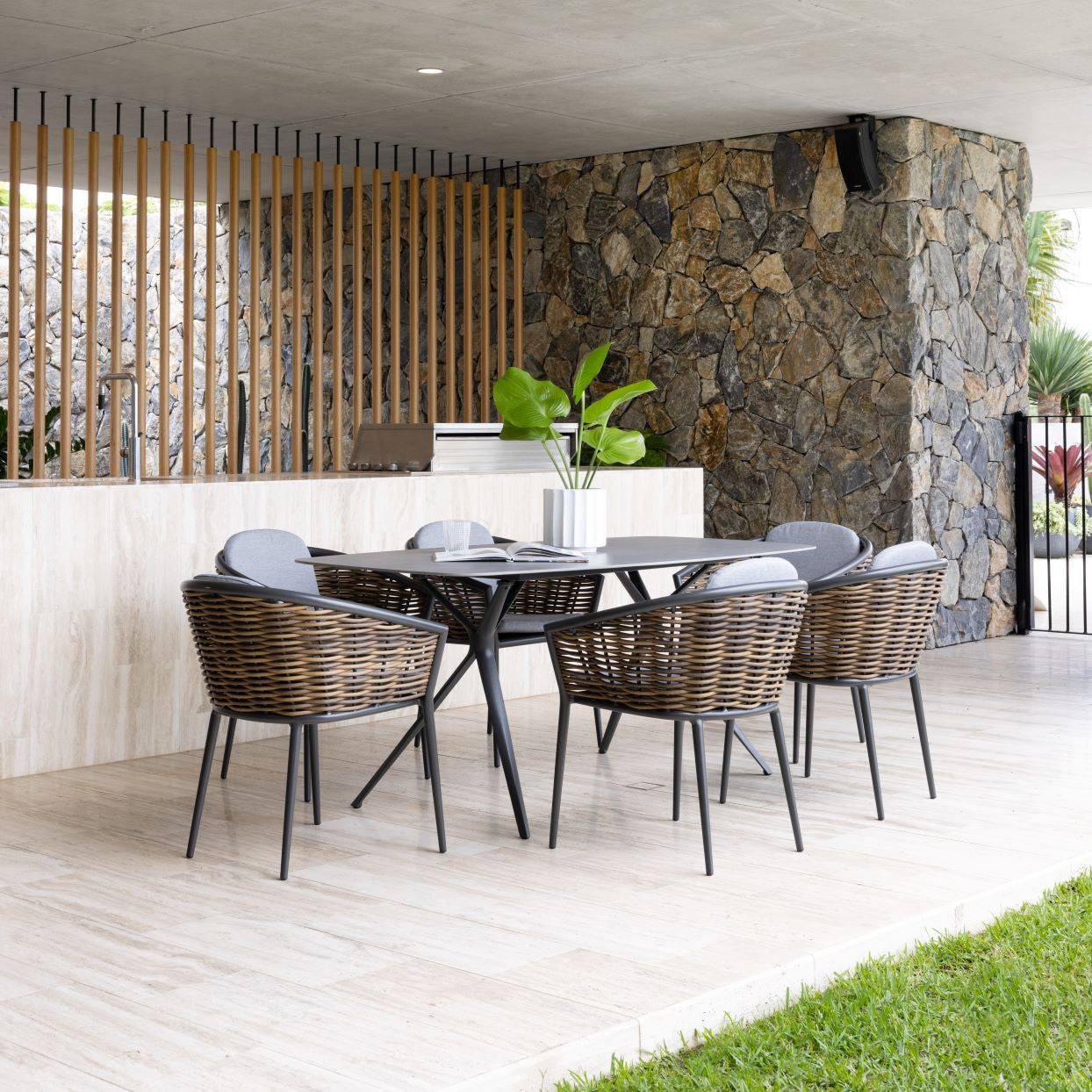 Outdoor dining online collections