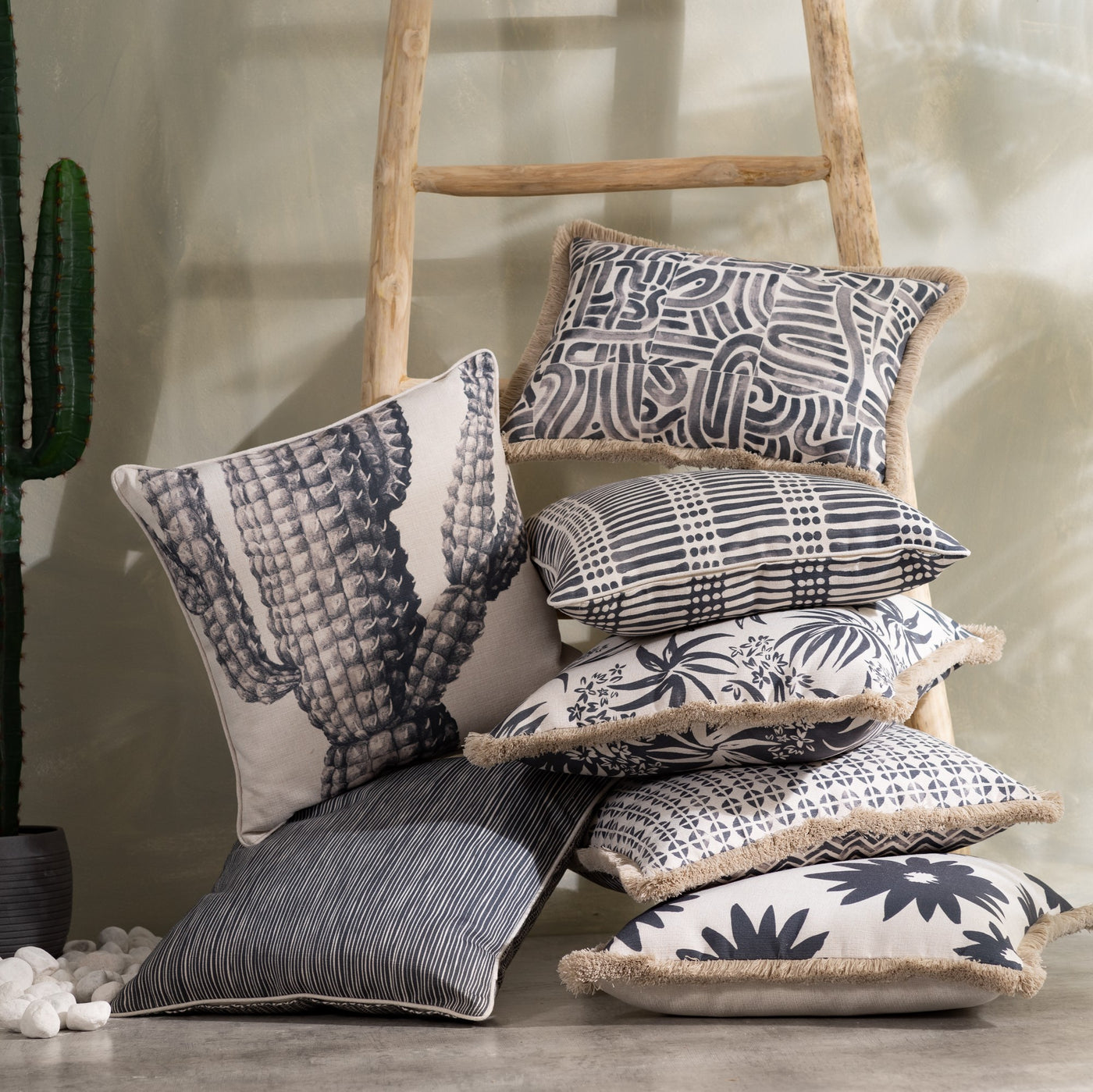 Buy Outdoor Scatter Cushions